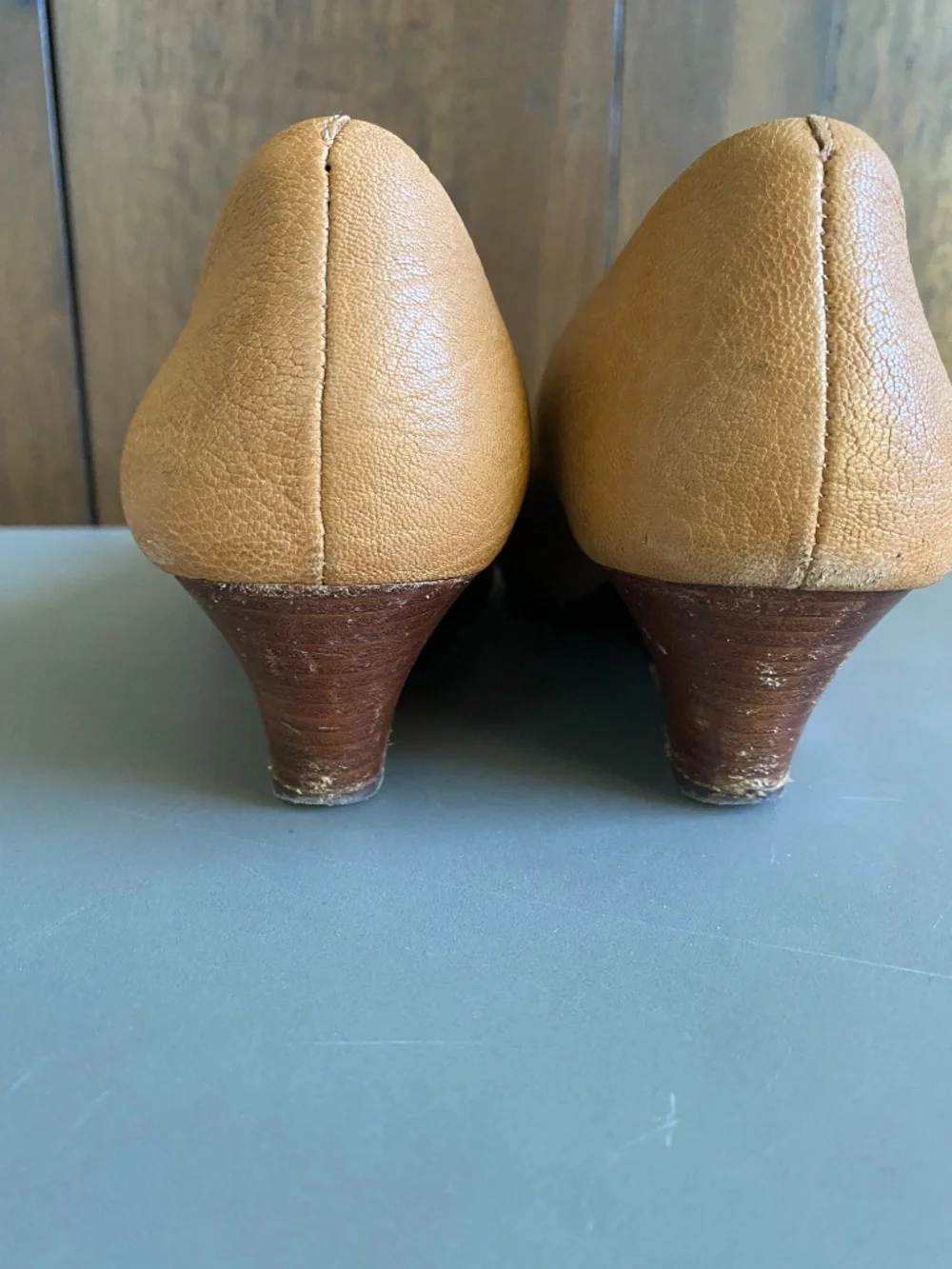 Tory Burch Trudy Wedge Pumps Tan Size 7.5-8